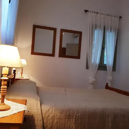 Theo's Vacation Hébergement de vacances Acherounes